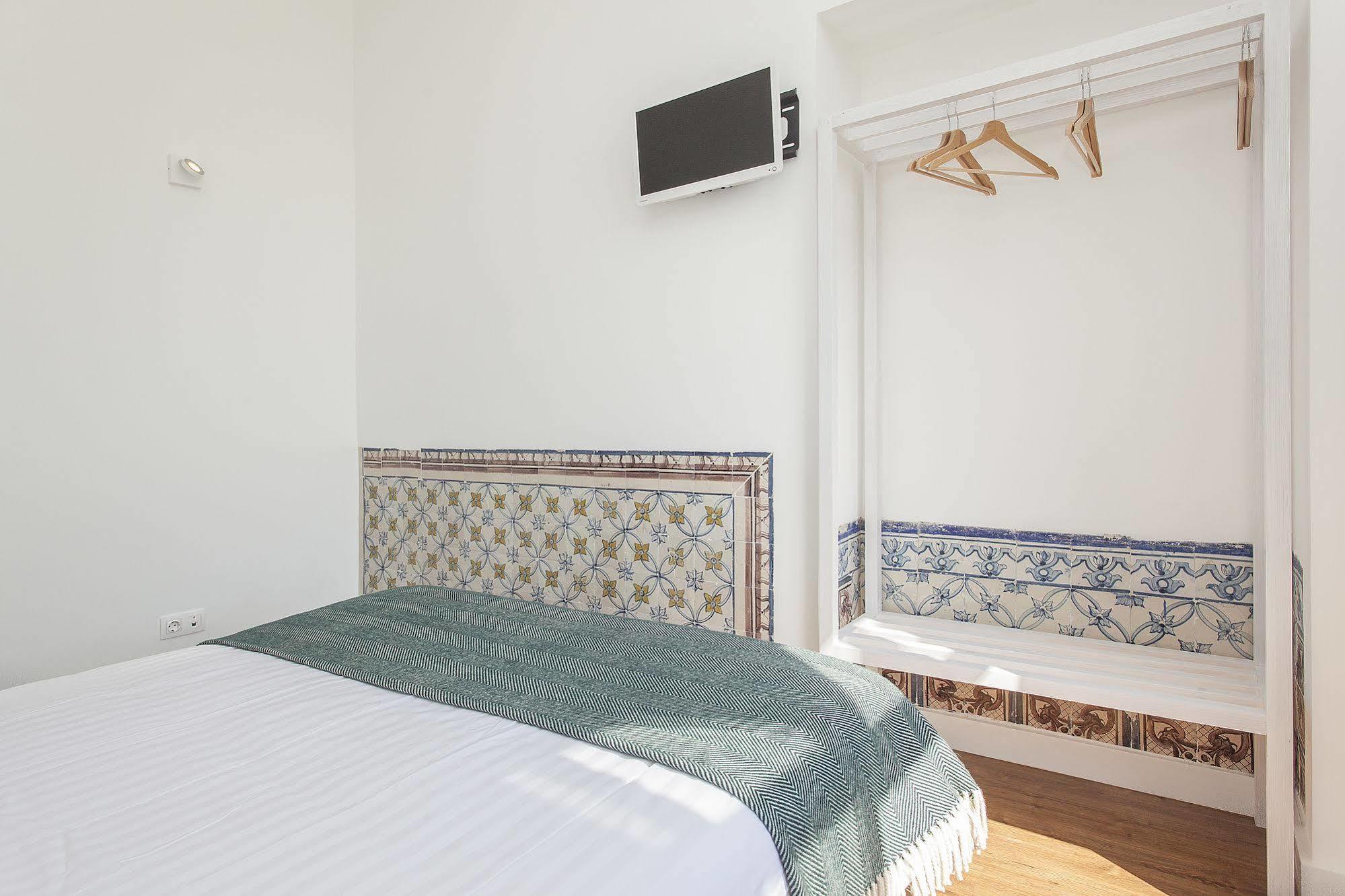 Lisbon Old Town Guest House Bagian luar foto