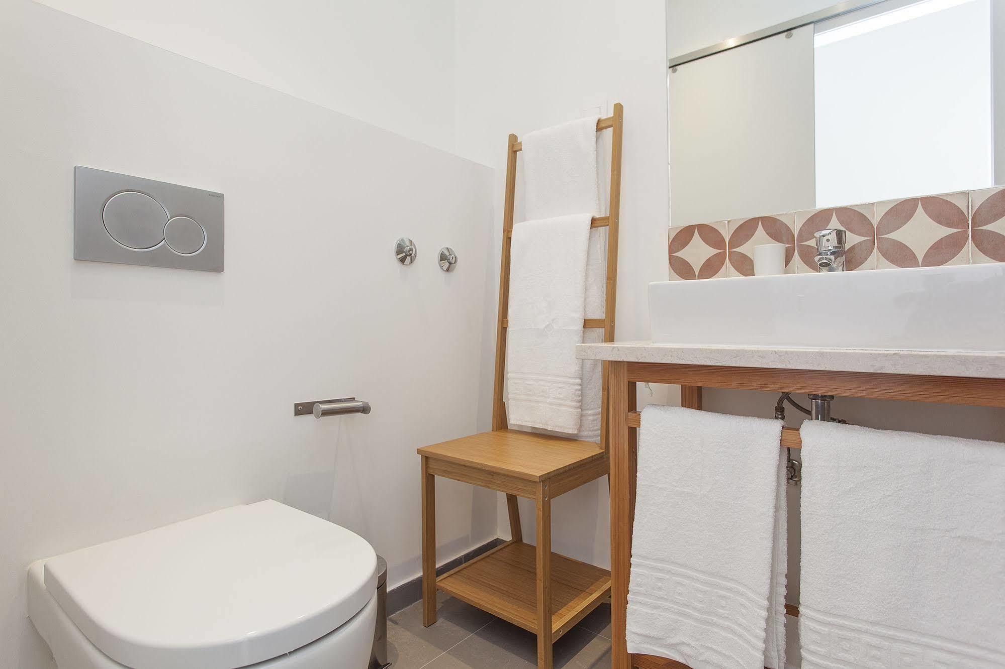 Lisbon Old Town Guest House Bagian luar foto