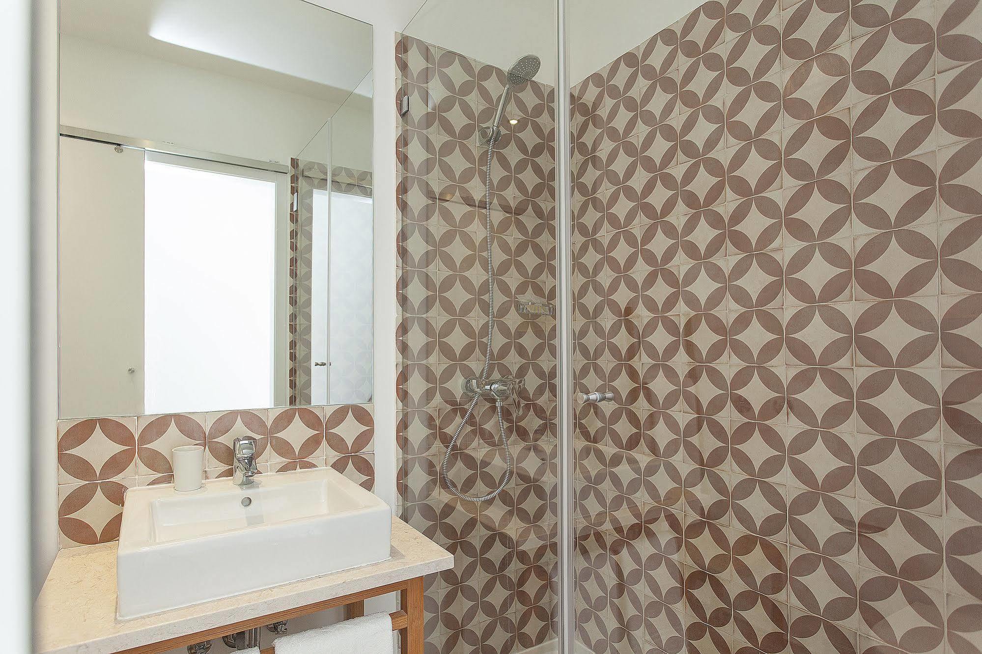 Lisbon Old Town Guest House Bagian luar foto