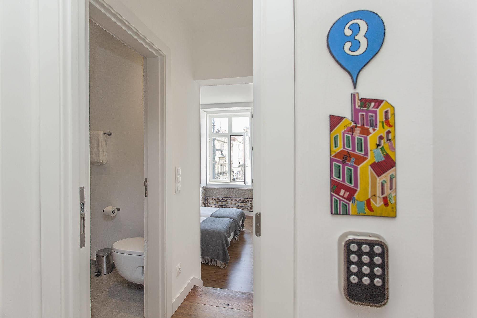 Lisbon Old Town Guest House Bagian luar foto