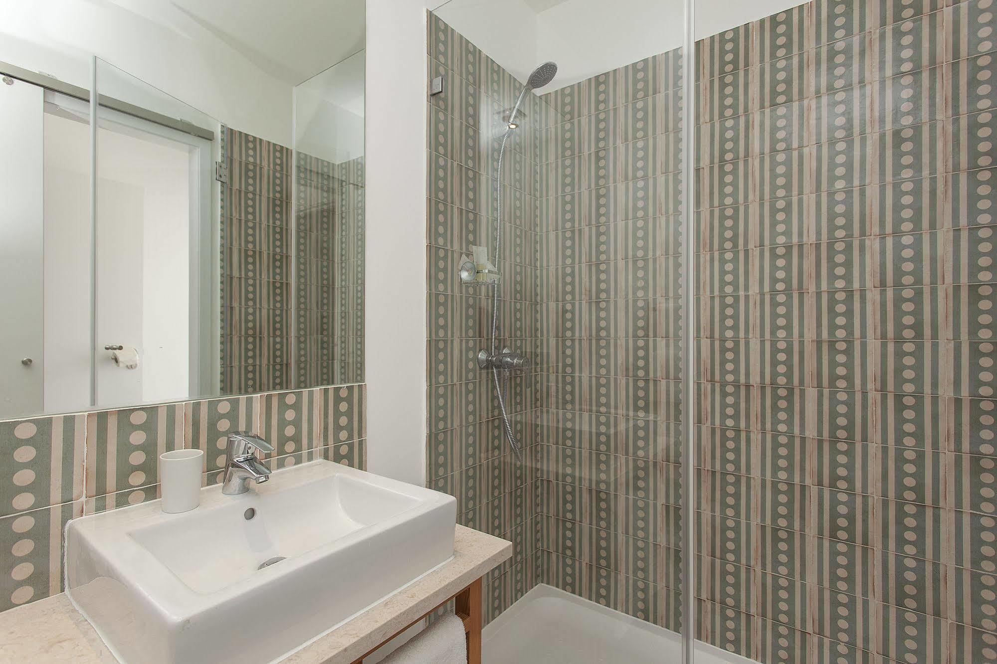 Lisbon Old Town Guest House Bagian luar foto
